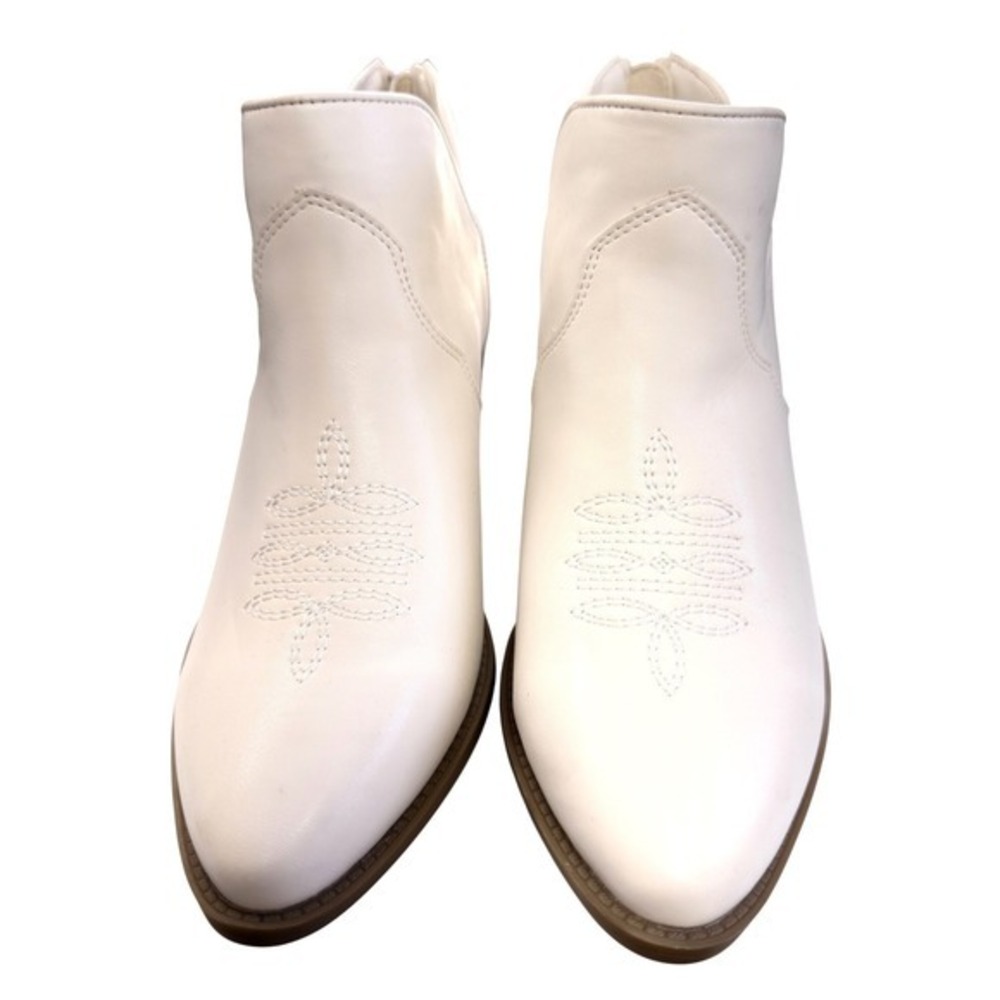 Cushionaire Rodeo White Western Ankle Boots Pointed Toe Memory Foam Size 7M - Picture 3 of 11